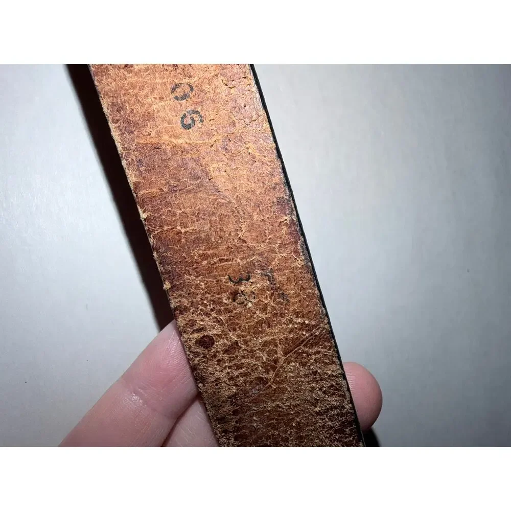 Brown distressed leather belt made in Mexico mens 38 staple rustic